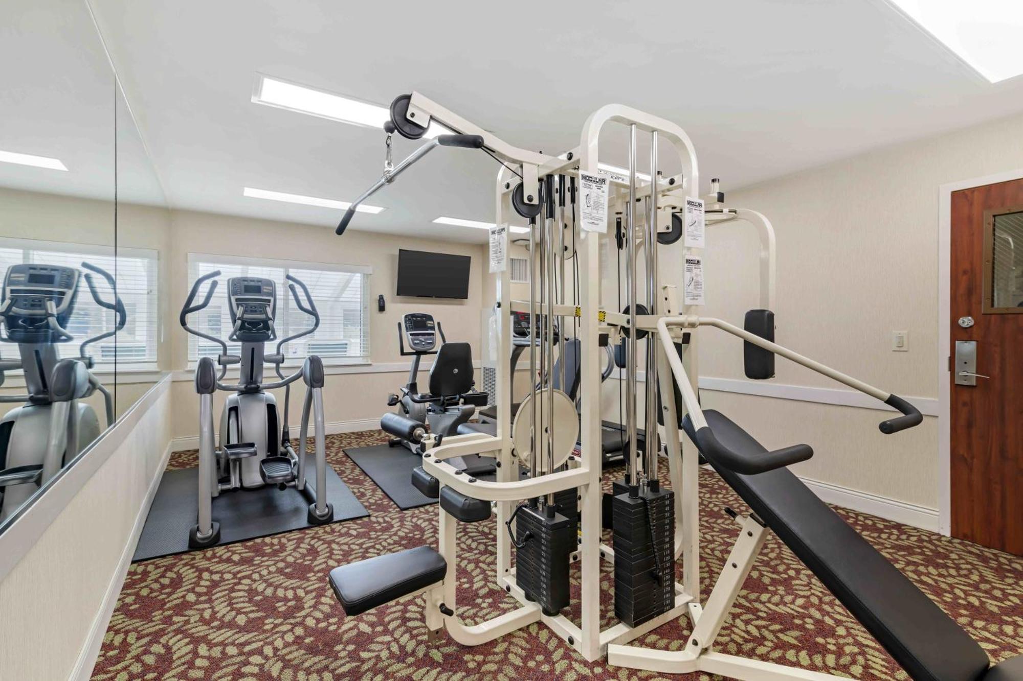 אוגונקוויט Juniper Hill Inn מראה חיצוני תמונה