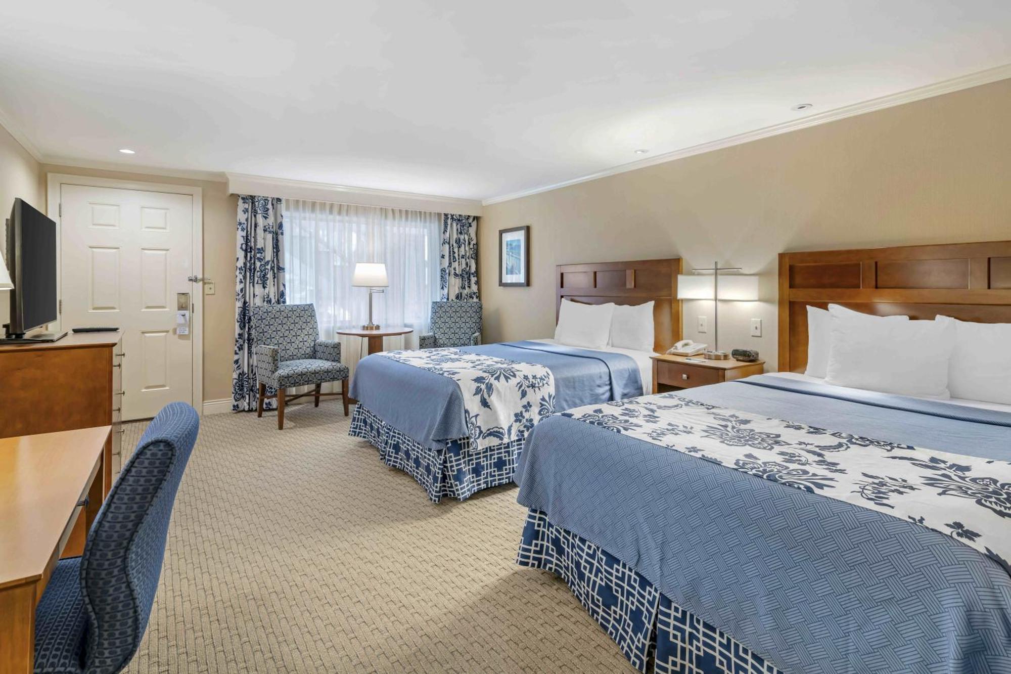 אוגונקוויט Juniper Hill Inn מראה חיצוני תמונה