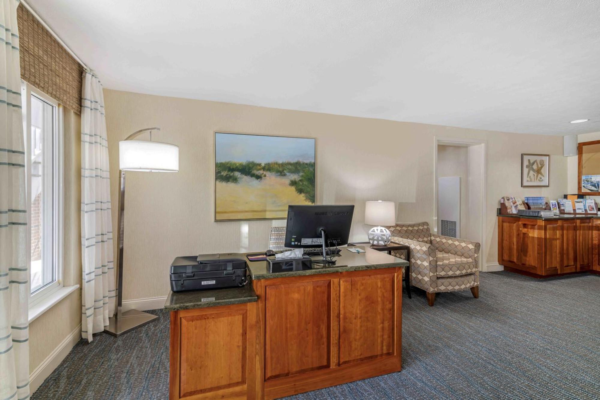 אוגונקוויט Juniper Hill Inn מראה חיצוני תמונה