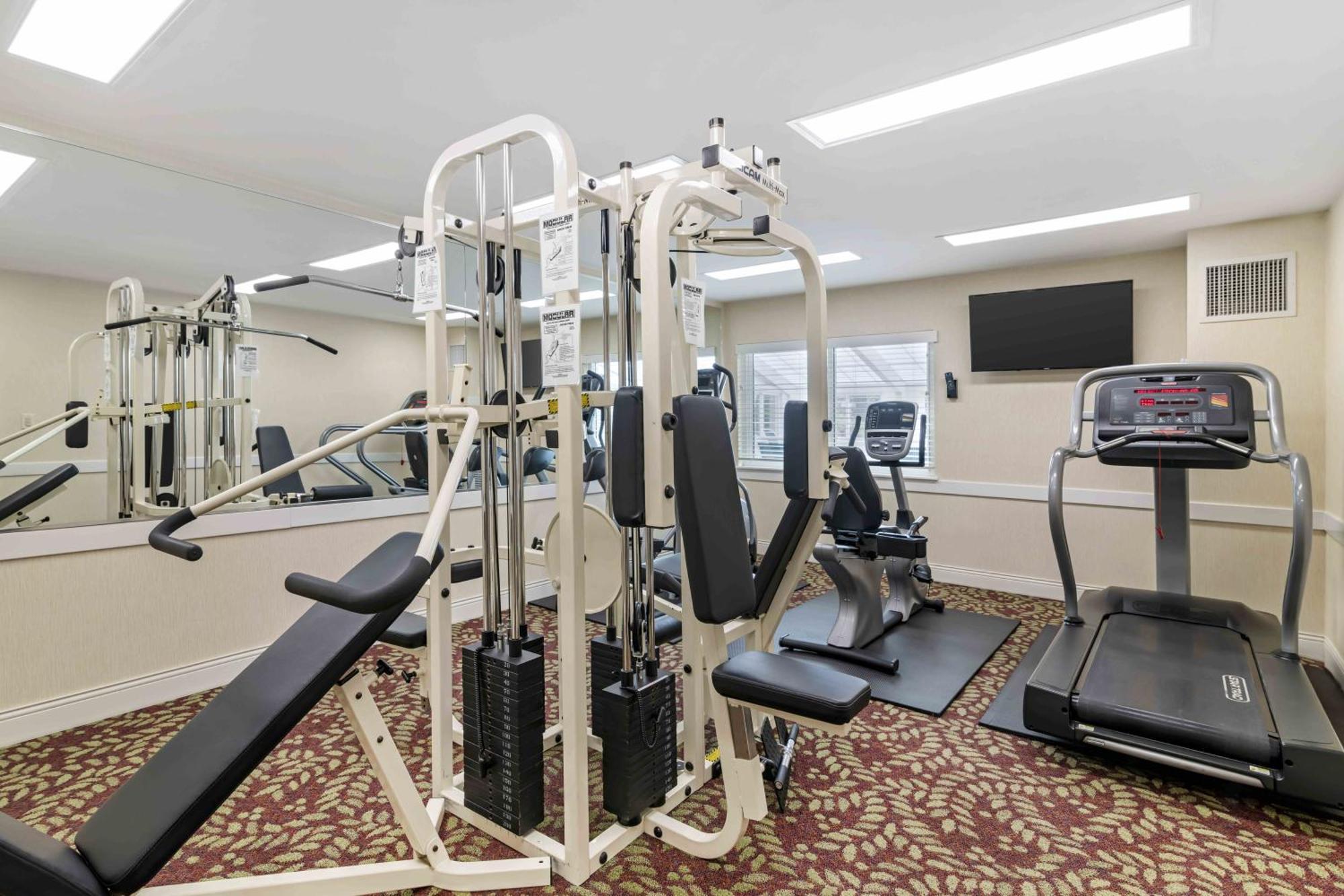 אוגונקוויט Juniper Hill Inn מראה חיצוני תמונה