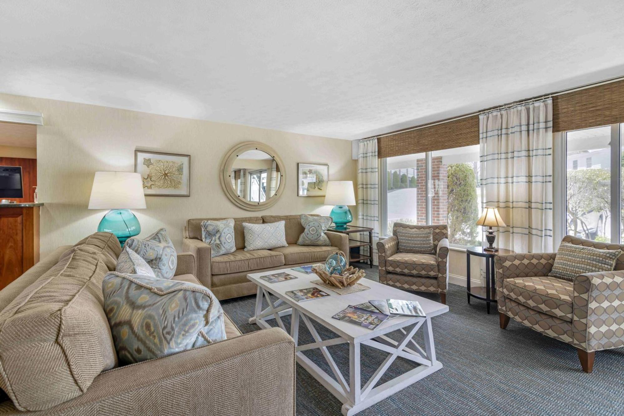אוגונקוויט Juniper Hill Inn מראה חיצוני תמונה