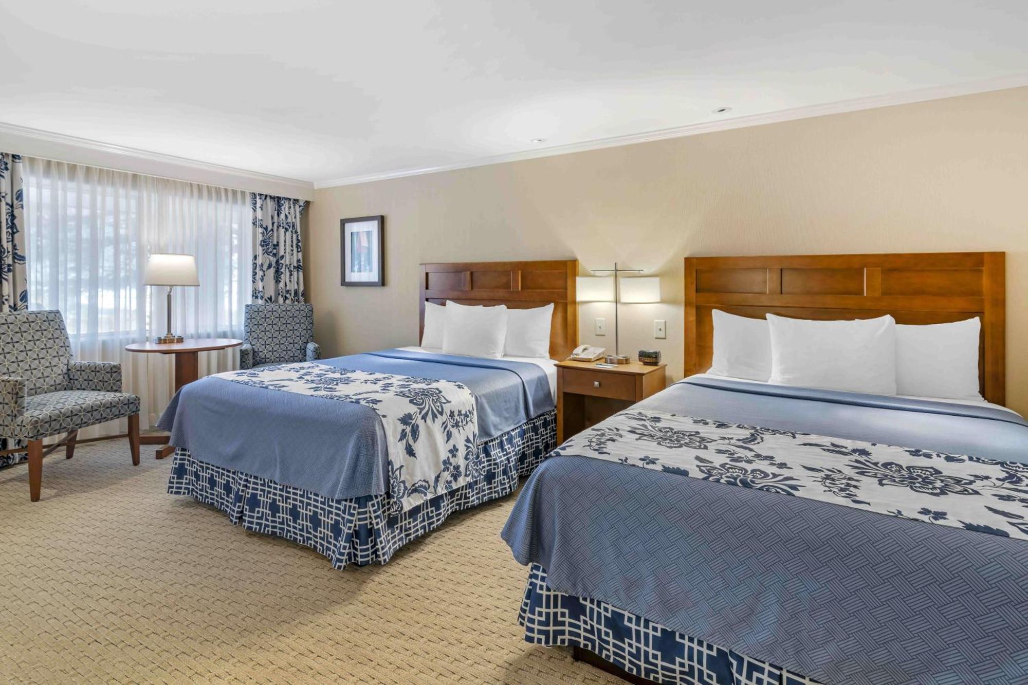 אוגונקוויט Juniper Hill Inn מראה חיצוני תמונה